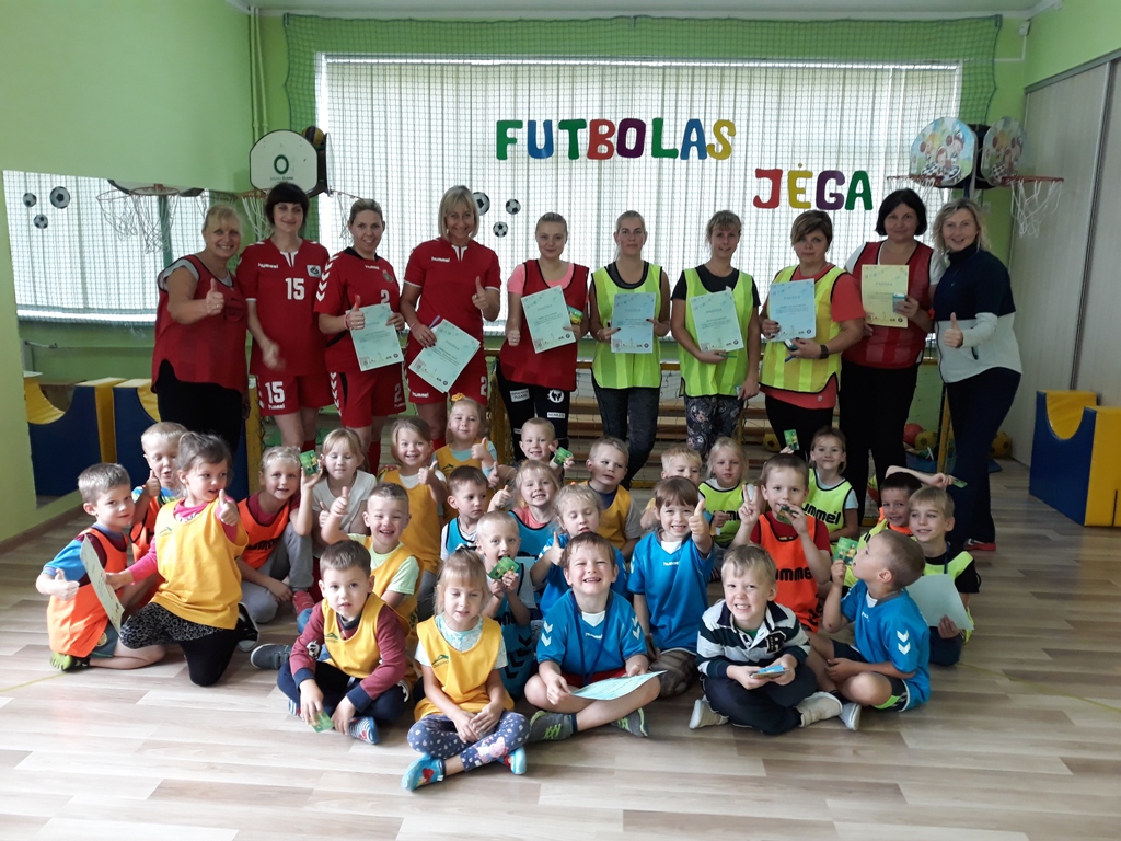 Švenčiame Masinio futbolo savaitę (Grassroots week)